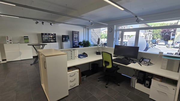 Atelier et bureaux avec zone de stockage 427m2 à Conthey 6