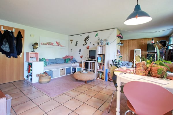 Heimatgfüeu: Äs Studio mit Gartesitzplatz imne historische Buurehuus 3