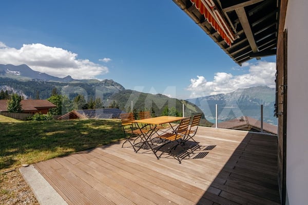 Die Berge vor Augen, den See zu Füssen - Ferienchalet mit 4.5 Zimmern und zusätzlichem Studio 1
