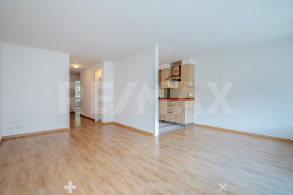 Gepflegte 2.5-Zimmer-Wohnung mit Balkon und Aussenparkplatz (Erstwohnsitz) 5