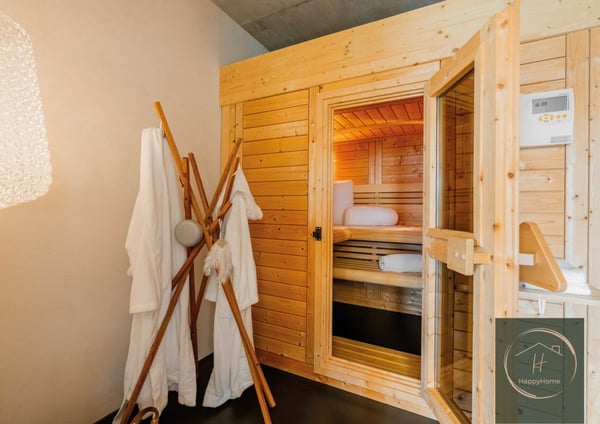 Repräsentative 5.5 Zimmer Villa mit Weitsicht in Domdidier 12