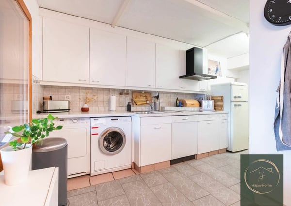 2.5 Zimmer Einfamilienhaus mit unverbaubarer Seesicht in Weggis: Privates Residieren an der Riviera der Zentralschweiz 14