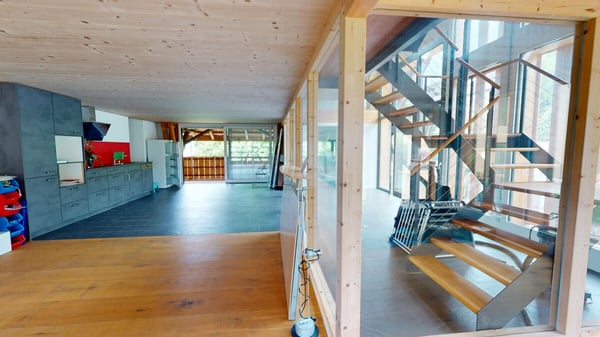 Bauernhaus mit modernem (Gewerbe-)Anbau 6