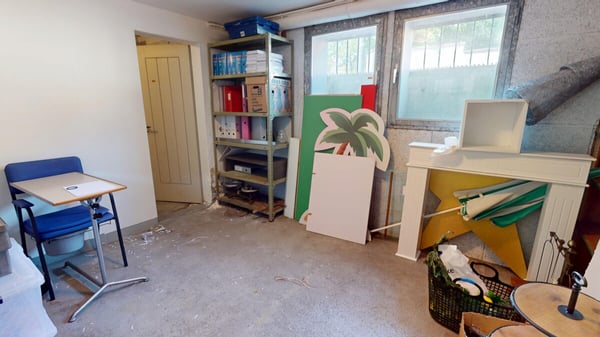 Wohn- und Geschäftshaus in Wabern 7