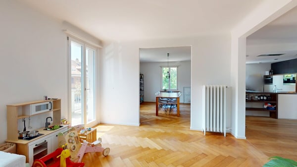 Wohn- und Geschäftshaus in Wabern 10