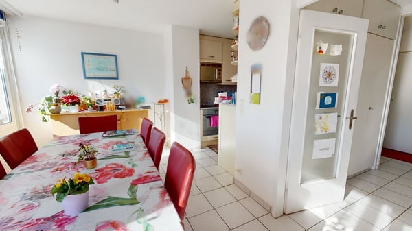 Sehr sonnige Wohnung mit Aussicht 5