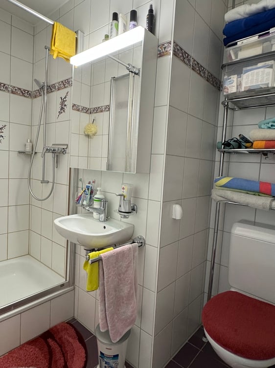 Sehr sonnige Wohnung mit Aussicht 13