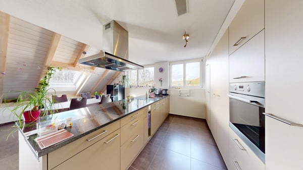 5.5-ZI.-DACHWOHNUNG MIT AUSGEBAUTEM DACHRAUM (GEMEINDE MÜNSINGEN) 2