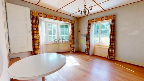 Einfamilienhaus mit viel Charme und Garten 9