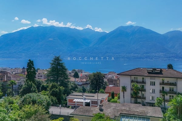 Esclusiva oasi di tranquillità con vista a pochi minuti dal centro 3