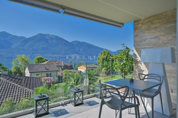 Elegante e prestigioso appartamento a due passi dal Lungolago 1