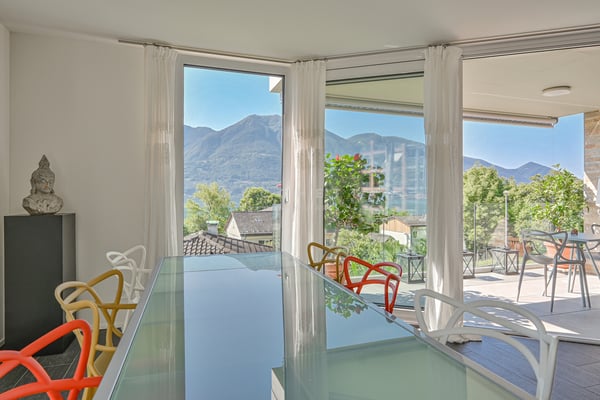 Elegante e prestigioso appartamento a due passi dal Lungolago 7