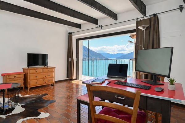 Gioiello dal carattere ticinese con vista da sogno sul Lago Maggiore 12