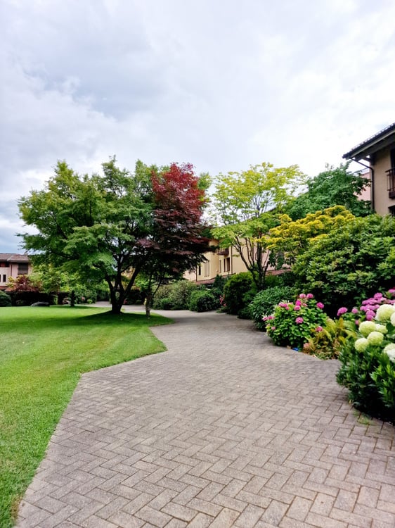 Fabuleux appartement en terrasse et jardin, piscine, fitness et tennis 11