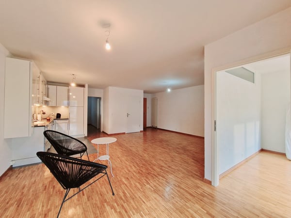 Fabuleux appartement 1.5 p en terrasse, idéalement situé à 20 minutes de Nyon 2