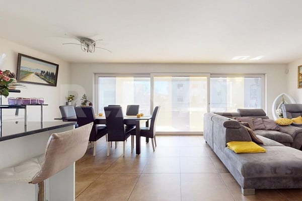 La lumière, l'espace et un balcon que vous n'aurez plus envie de quitter 3