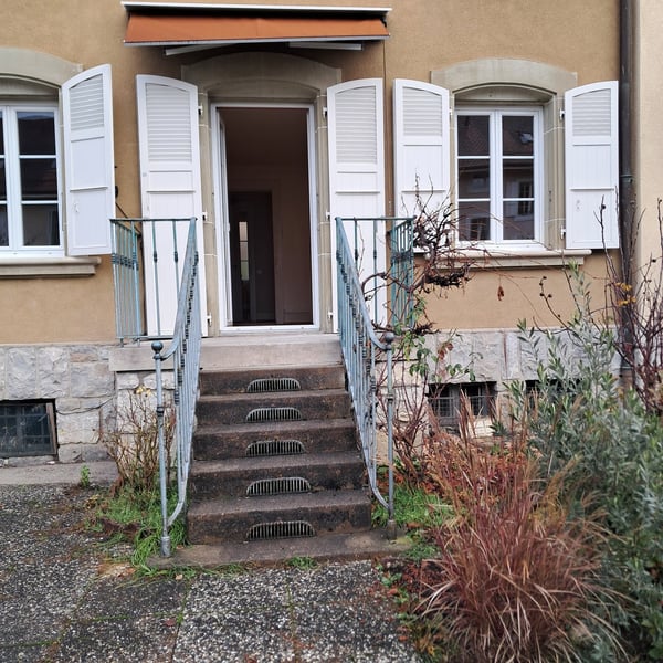 Bel appartement de 1.5 pièces à la Route Aloys-Fauquez 49 1