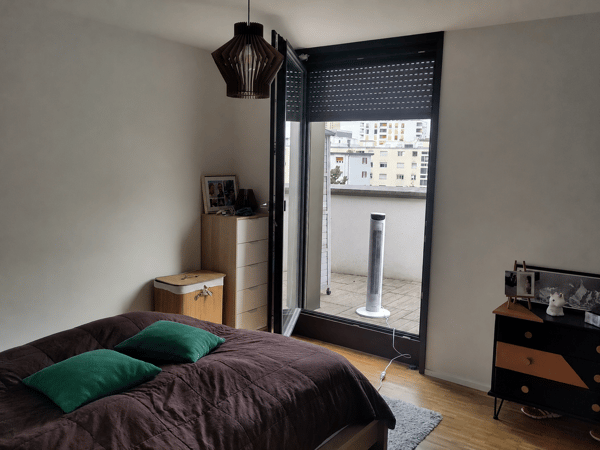 Bel appartement de 3.5 pièces situé au Chemin des Sauges 18 5