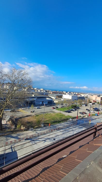 À LOUER – APPARTEMENT DE 2.5 PIÈCES AU 3ÈME ÉTAGE – LAUSANNE 1