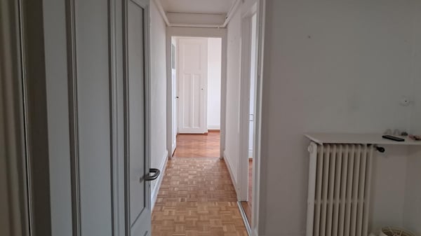 À LOUER – APPARTEMENT DE 2.5 PIÈCES AU 3ÈME ÉTAGE – LAUSANNE 7