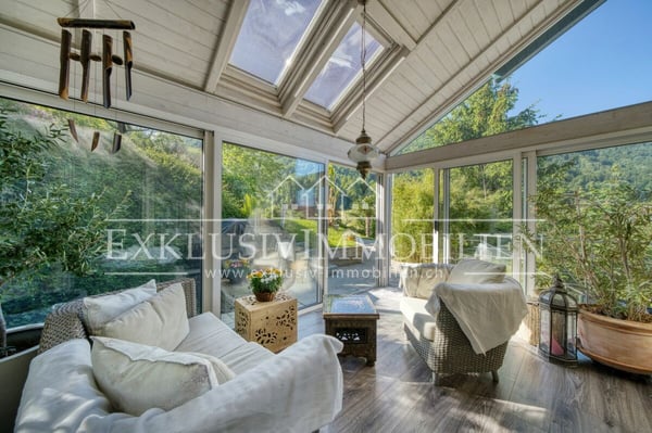 Glück im Grünen - Doppeleinfamilienhaus mit Pool und Gartentraum 5