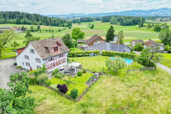 Panorama-Baugrundstück für Ihre Traumimmobilie - inklusive Neubaustudie 2