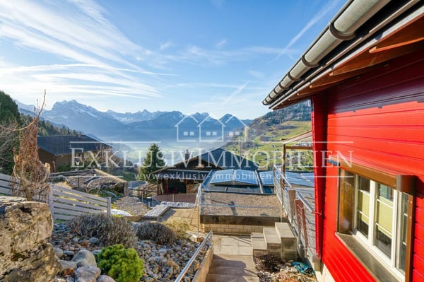 Idyllisches Einfamilienhaus mit Wintergarten und traumhaftem Walenseeblick 3