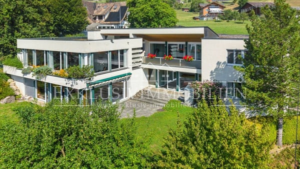Preview image of the real estate