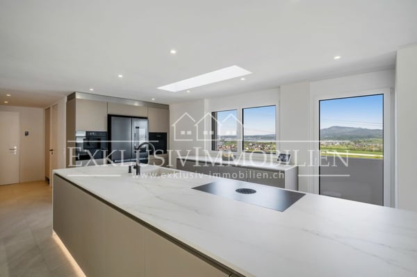 Modernes Zuhause mit Raum, Ruhe und Weitblick 2