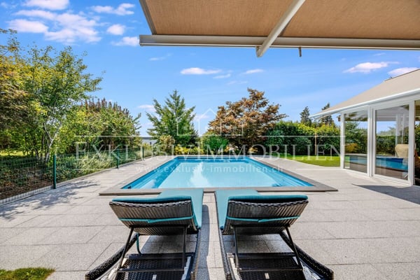 Viel Raum zum Leben - Grosszügiges Zuhause mit traumhafter Aussicht und Gartenparadies 3