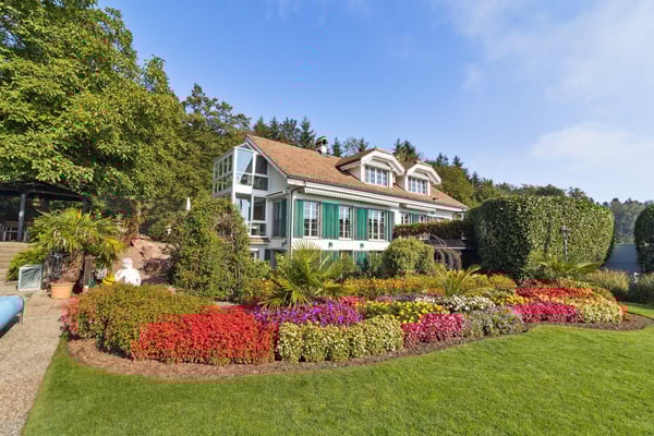 Exklusive Villa bei Zürich mit 2.5 Zimmern, grossem Garten und Panoramablick 4