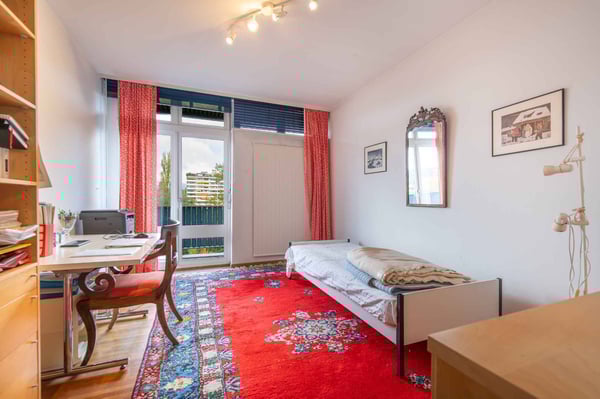 Attique de 2 pièces proche des organisations internationales 9