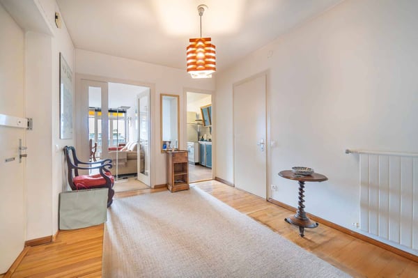 Attique de 2 pièces proche des organisations internationales 5