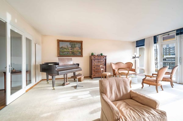 Attique de 2 pièces proche des organisations internationales 3