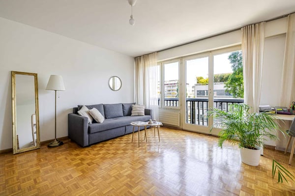 Studio baigné de lumière au cur du très prisé quartier de Champel 1
