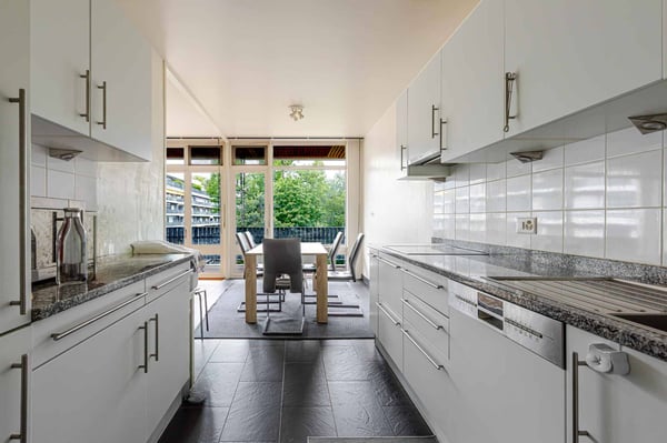 Magnifique appartement traversant de 4 pièces 2