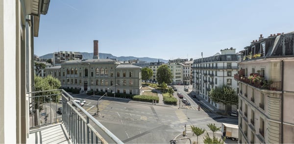 SPLENDIDE SURFACE DE BUREAUX DANS UN QUARTIER PRESTIGIEUX 2