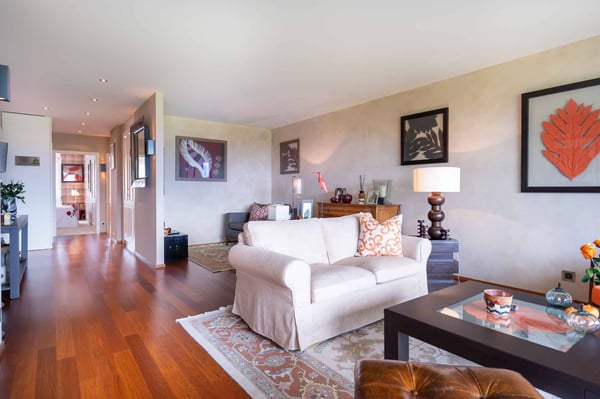 SUPERBE APPARTEMENT MEUBLE RIVE GAUCHE 6