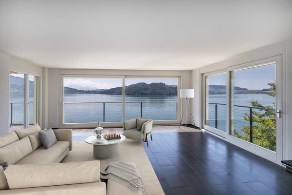 The Lakeside Property 7