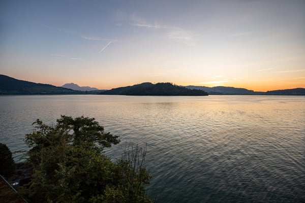 The Lakeside Property 7