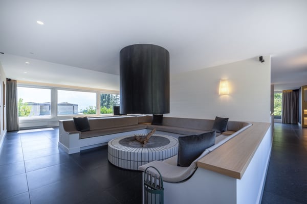 Moderne Architektur-Ikone mit Parkgarten & Indoorpool 3