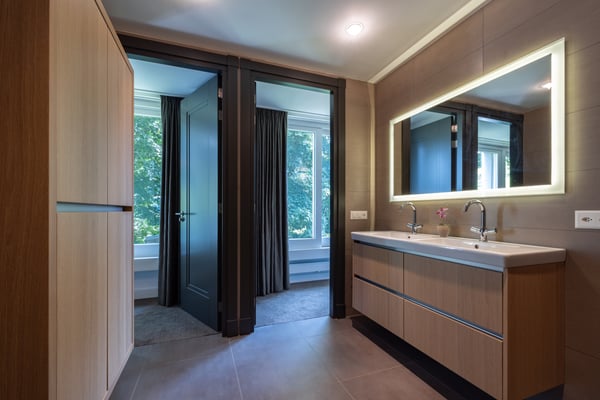 Moderne Architektur-Ikone mit Parkgarten & Indoorpool 8