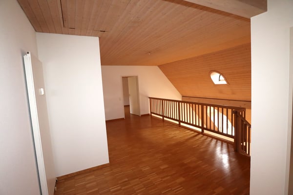 Schöne grosse und helle Wohnung mitten im Städtli - 1 Monat Gratis 9