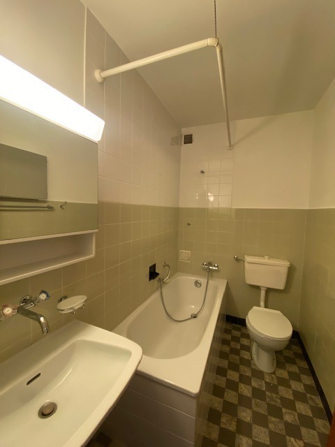 Attraktive und helle 2-Zimmerwohnung im 2. Obergeschoss zu vermieten 5