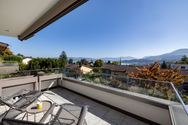 Freistehendes exklusives Einfamilienhaus mit Seesicht 6