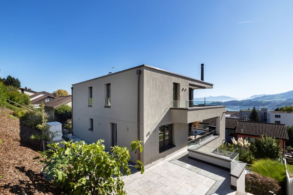 Freistehendes exklusives Einfamilienhaus mit Seesicht 10