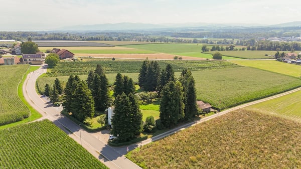 Anwesen mit parkähnlichem Garten an einzigartiger Lage 5