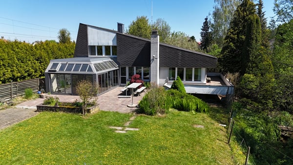 Ein Zuhause im Grünen, viel Privatsphäre an zentraler Lage 1