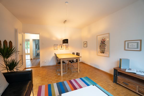 Zentrale 1.5 Zimmerwohnung mit Geschirrspühler, Waschmaschine, Tumbler und Balkon 10