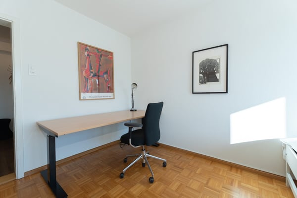 Central 1.5 -room flat with dishwasher, washing machine, tumble dryer and balcony 12